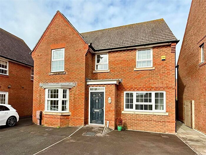 4 Bedroom Detached House For Sale In Stanhorn Grove, Felpham, Bognor Regis, West Sussex, PO22