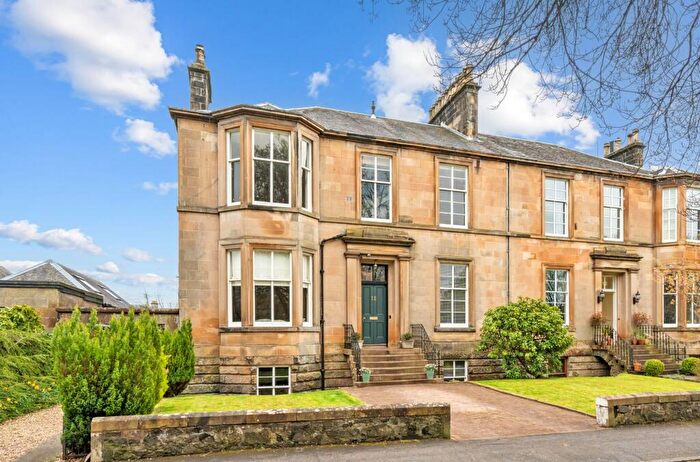 3 Bedroom Flat For Sale In Park Terrace, Stirling, FK8
