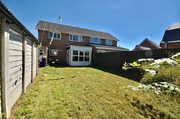 3 Bedroom Semi-Detached House To Rent In Denford Drive, Barton Seagrave, Kettering, NN15