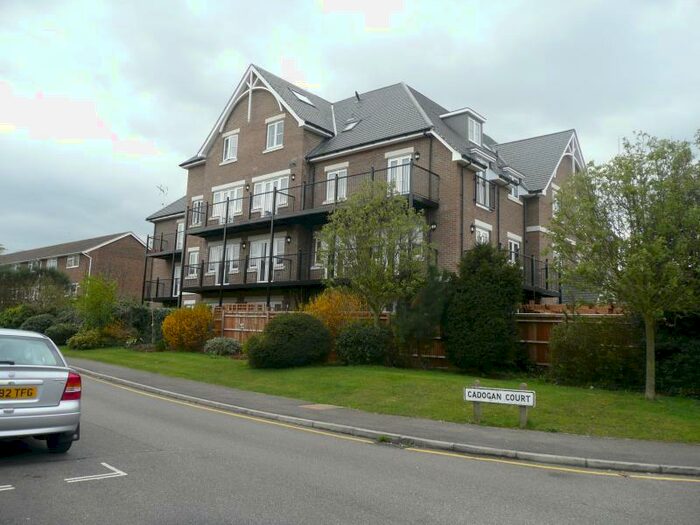 2 Bedroom Flat To Rent In Mulgrave Road, Sutton, Surrey, SM2