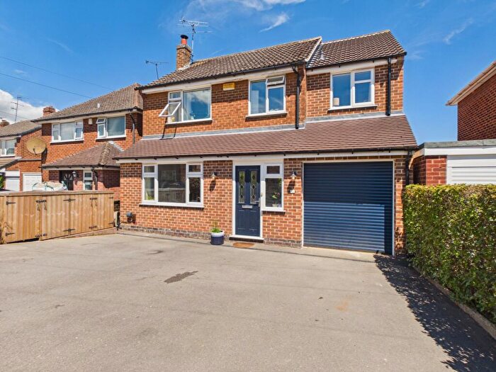 4 Bedroom Detached House For Sale In Richmond Avenue, Littleover, DE23