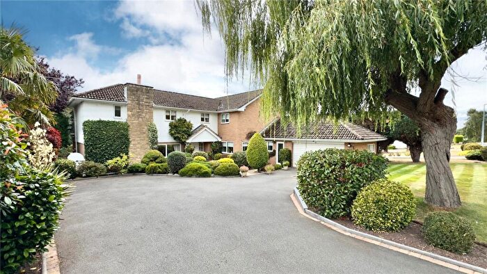 6 Bedroom Detached House For Sale In Long Meadow, Gayton, Wirral, CH60