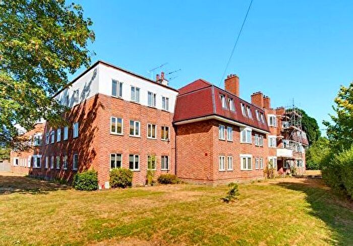 2 Bedroom Flat For Sale In Oakhall Court, Oakhall Drive, Sunbury-On-Thames, Middlesex, TW16