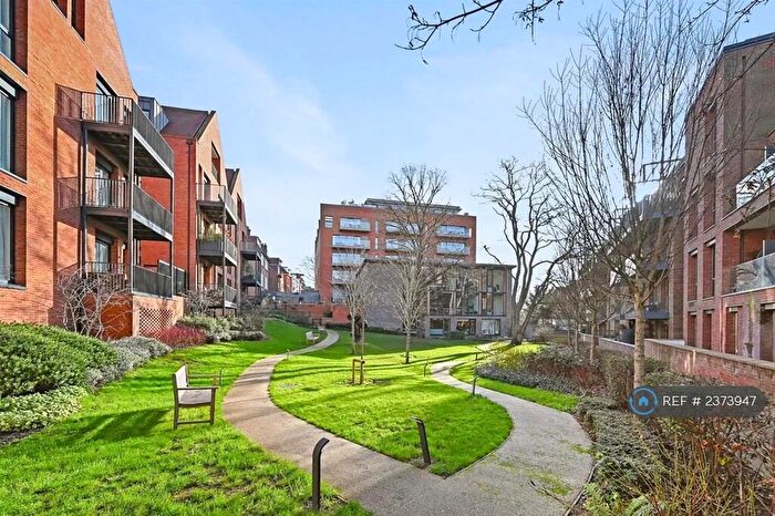 1 Bedroom Flat To Rent In Finchley Road, London, NW3