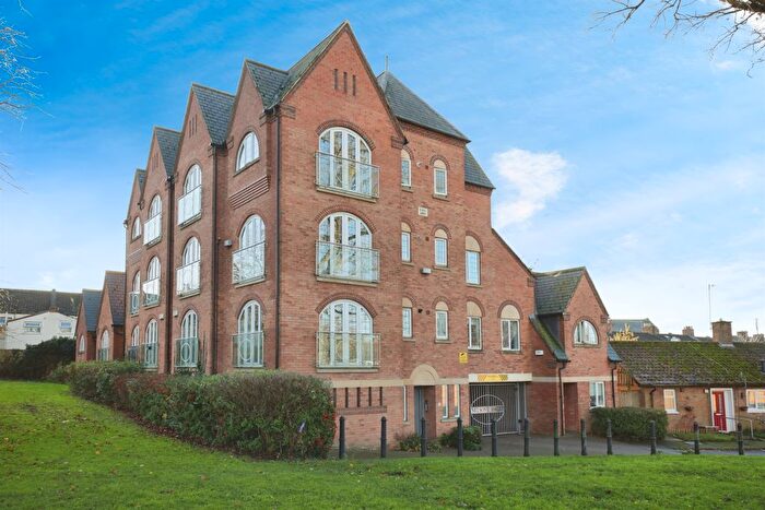 2 Bedroom Flat For Sale In Leicester Street, Northampton, NN1