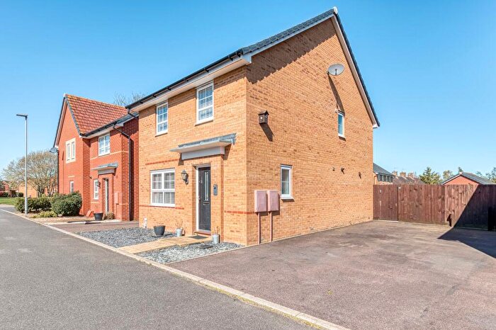 4 Bedroom Detached House For Sale In Shackleton Road, Griston, IP25