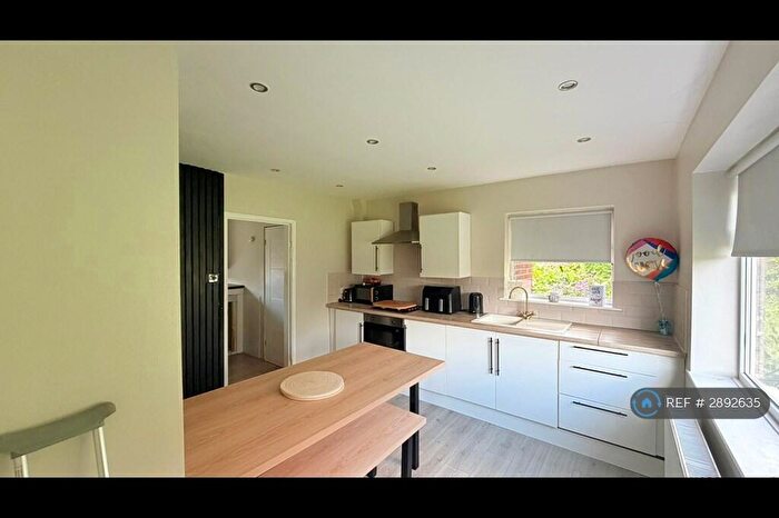 3 Bedroom Semi-Detached House To Rent In Clydesdale Avenue, Houghton Le Spring, DH4