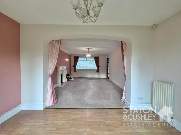 2 Bedroom Detached Bungalow For Sale In Station Road, Clipstone Village, NG21