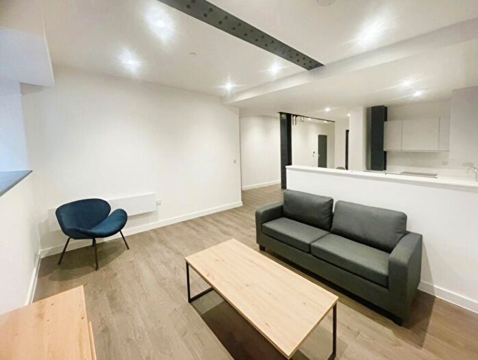2 Bedroom Apartment To Rent In Printing Press House, School Street, Manchester, M4