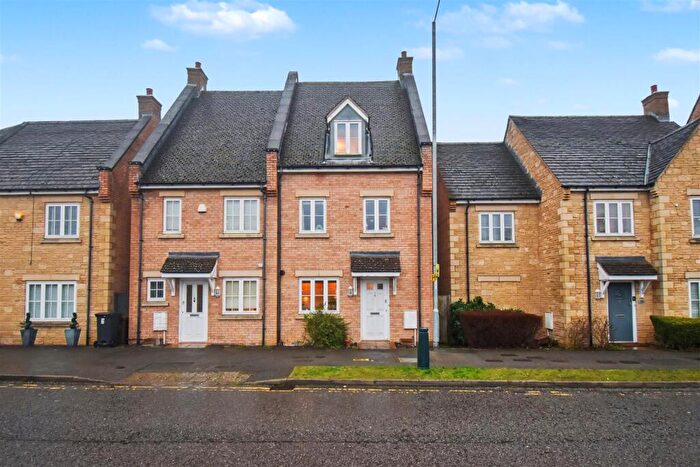 3 Bedroom Semi Detached House For Sale In Roman Road, Little Stanion, NN18