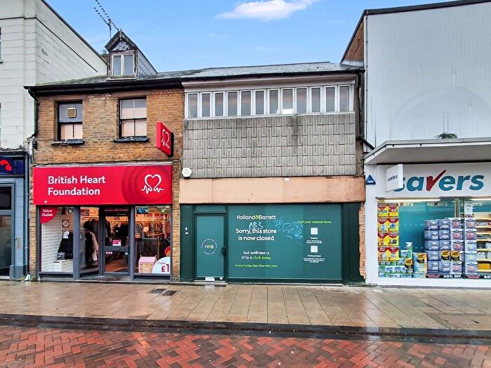 Property To Rent In High Street, Gillingham, ME7