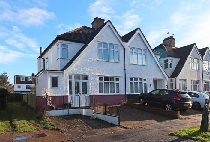 3 Bedroom Semi Detached House For Sale In Kent Road, West Wickham, Kent, BR4
