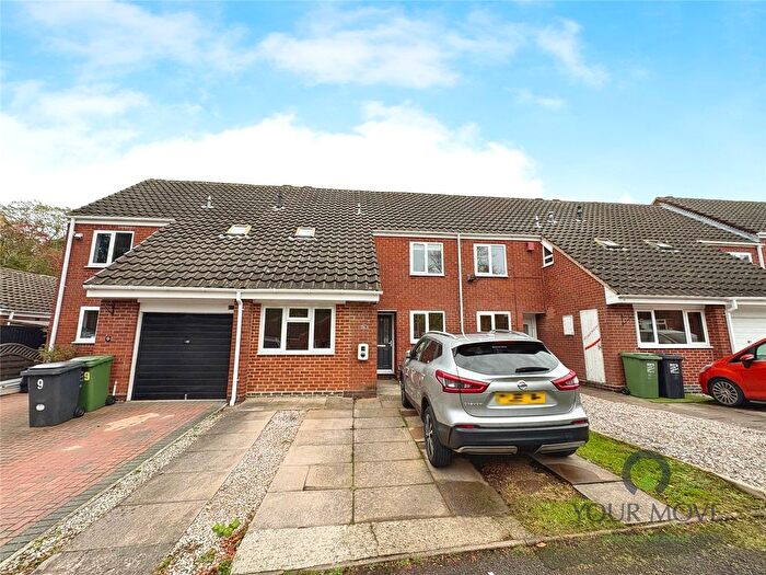 3 Bedroom Terraced House For Sale In Jakemans Close, Redditch, Worcestershire, B98