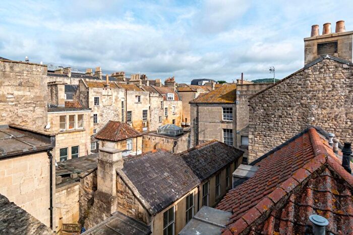 2 Bedroom Apartment To Rent In Cheap Street, Bath, BA1