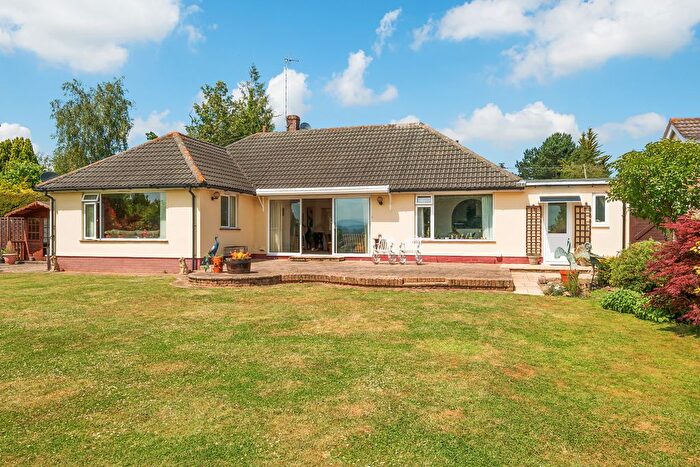 5 Bedroom Bungalow For Sale In Goosenford, Cheddon Fitzpaine, Taunton, TA2