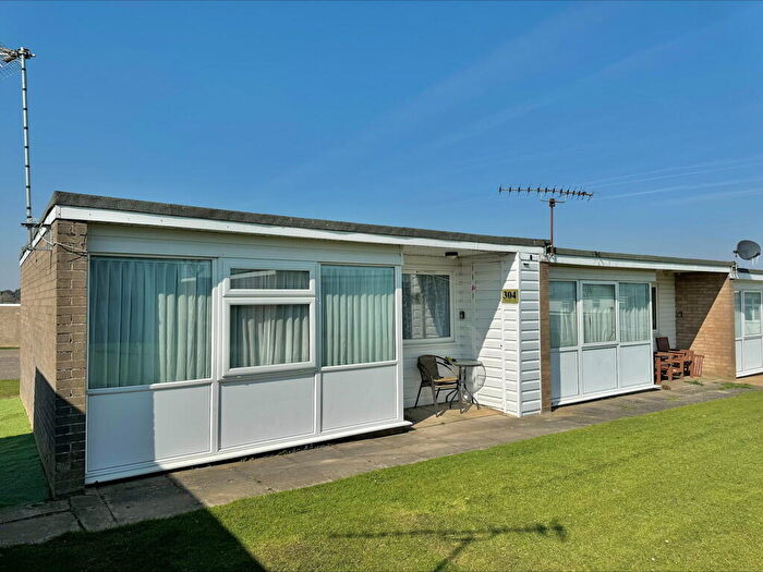 2 Bedroom Chalet For Sale In Newport Road, Hemsby, NR29