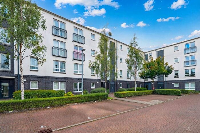 2 Bedroom Flat To Rent In - Whimbrel Wynd, Ferry Village, Renfrew, PA4