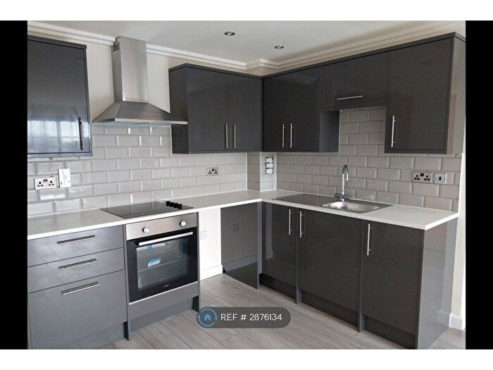 2 Bedroom Flat To Rent In Abbey Road, Barking, IG11