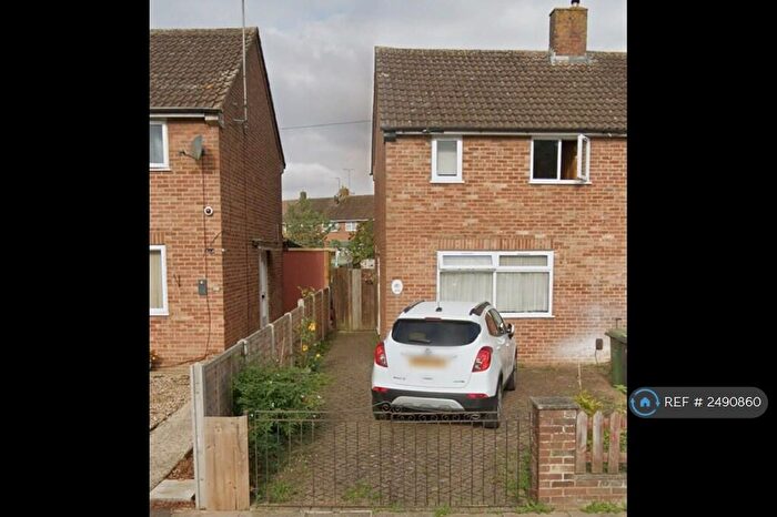 2 Bedroom Semi-Detached House To Rent In Chesford Road, Luton, LU2