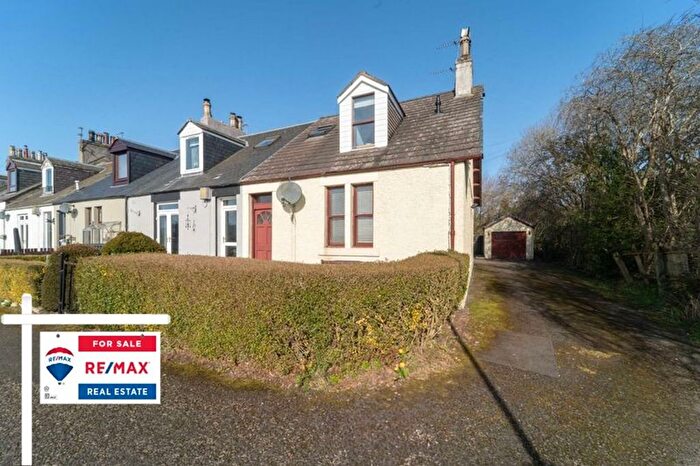 3 Bedroom Cottage For Sale In South Village, Pumpherston, EH53