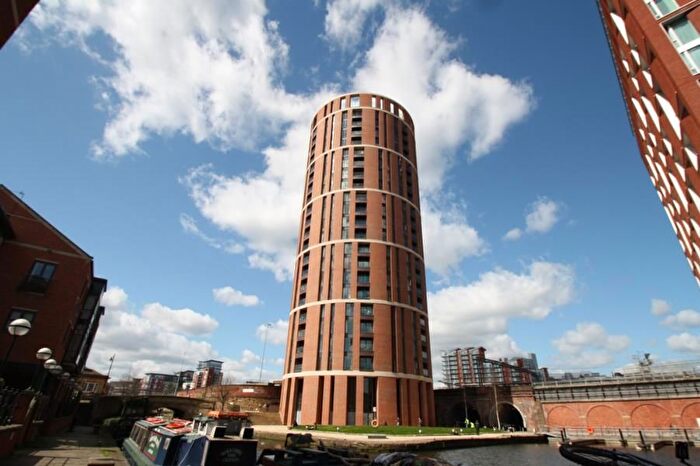 1 Bedroom Flat To Rent In Wharf Approach, Leeds, LS1