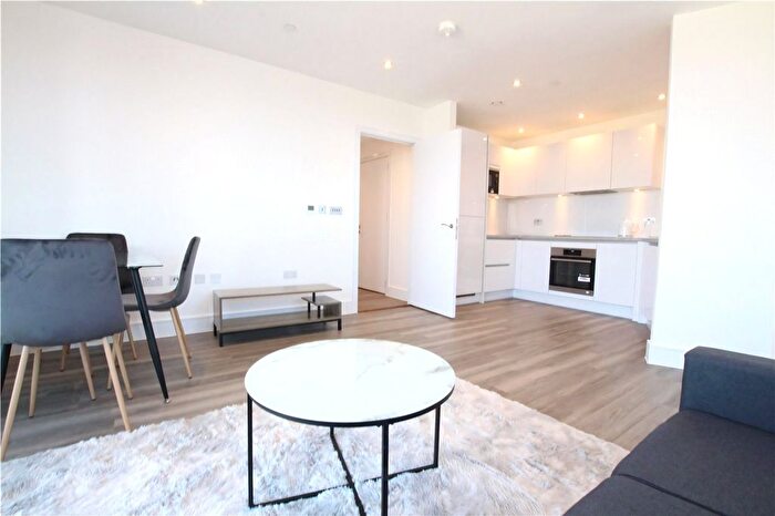 2 Bedroom Flat To Rent In Ashwell House, Merrick Road, Southall, UB2