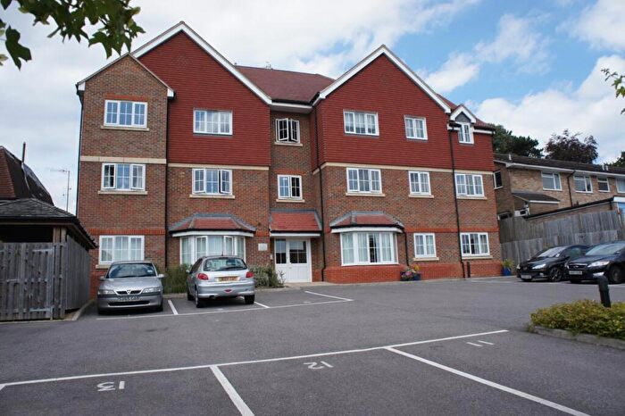 2 Bedroom Apartment To Rent In Oxford Road, Redhill, RH1
