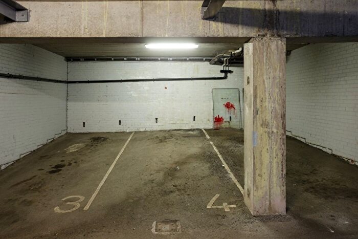 Parking To Rent In Kings Stable Lane, Grassmarket, Edinburgh, EH1