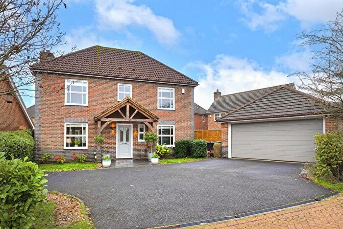 4 Bedroom Detached House For Sale In Mitchell Road, Kings Hill, ME19