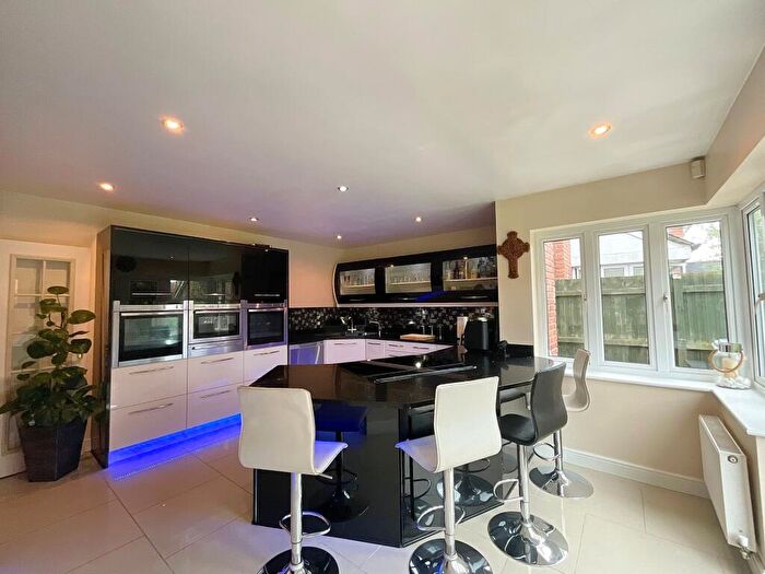 5 Bedroom Detached House For Sale In Haydn Jones Drive, Nantwich, CW5