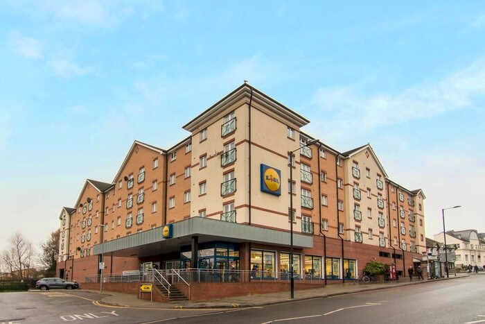 1 Bedroom Flat To Rent In Ruislip Road East, Greenford, UB6