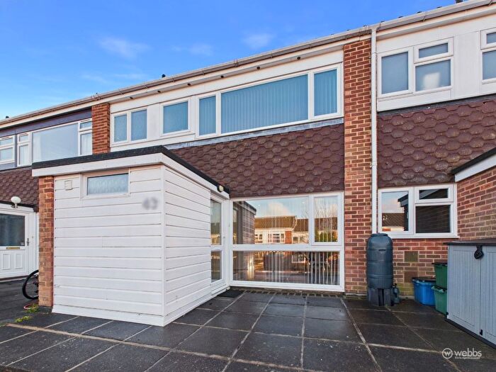 3 Bedroom Terraced House To Rent In Osward, Forestdale, CR0