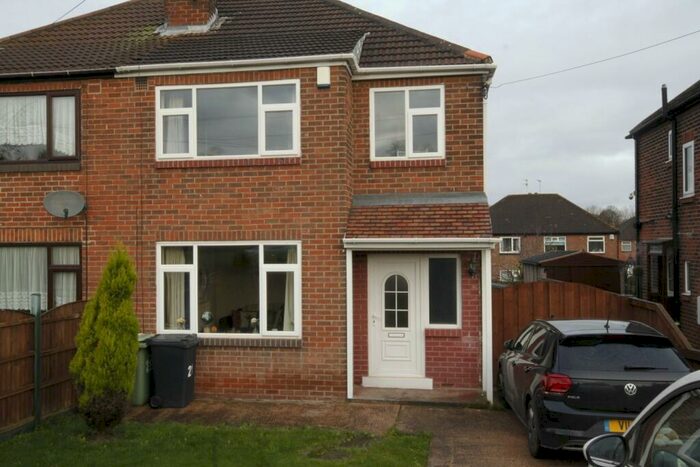 3 Bedroom Semi-Detached House To Rent In Cross Gates Road, Leeds, LS15