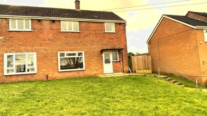 3 Bedroom Semi-Detached House To Rent In Gainsborough Drive, St Julians, Newport, NP19