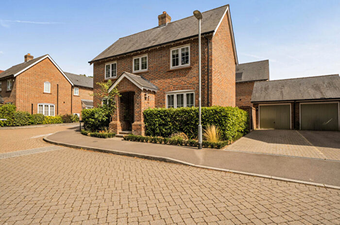 4 Bedroom Detached House For Sale In Buchanan Way, Binfield, Bracknell, Berkshire, RG42