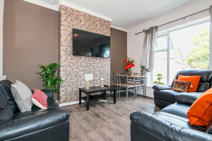 7 Bedroom Terraced House To Rent In Derby Road, Fallowfield, Manchester, M14