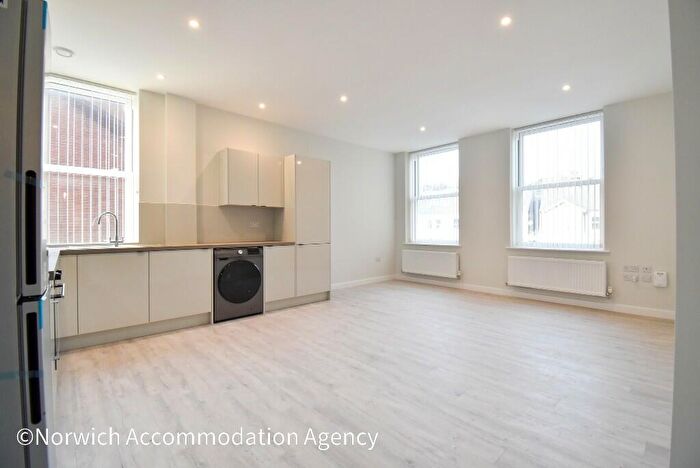 2 Bedroom Apartment To Rent In Thorpe Road, Norwich, Norfolk, NR1