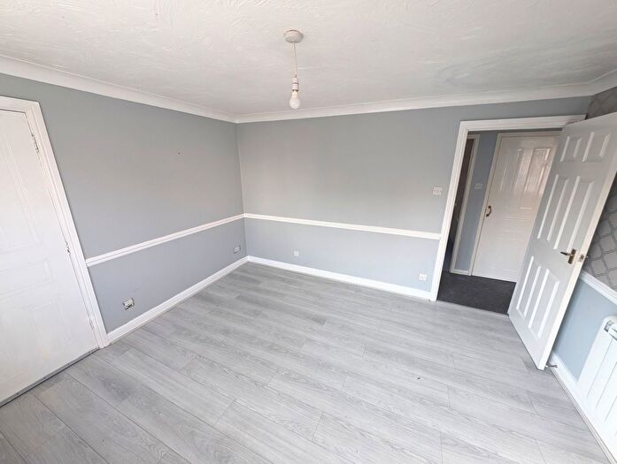 2 Bedroom Flat To Rent In Belgrave Street, Liscard, CH44