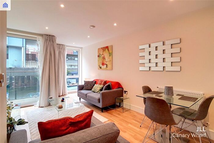 1 Bedroom Flat To Rent In Elite House, London, E14