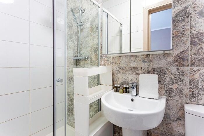 1 Bedroom Studio To Rent In Bond Street, London, W5