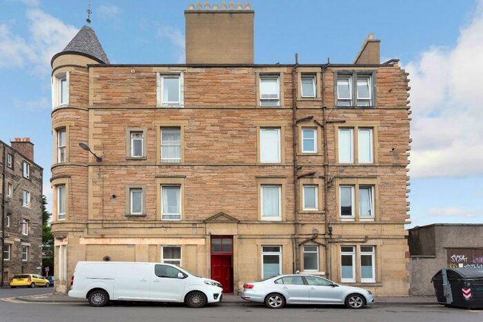1 Bedroom Flat To Rent In Rossie Place, Abbeyhill, Edinburgh, EH7