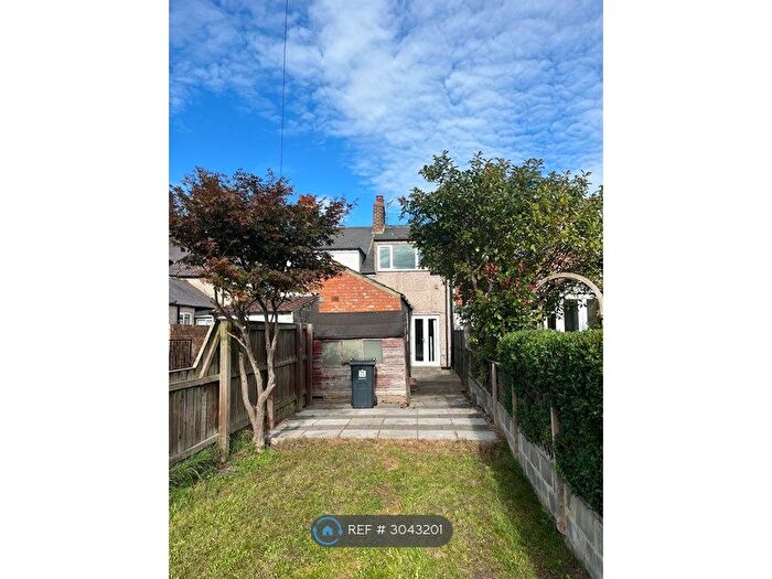 2 Bedroom Terraced House To Rent In Longfield Road, Darlington, DL3