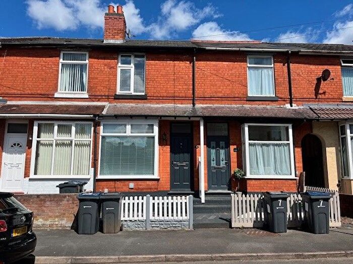 2 Bedroom Terraced House To Rent In Wroxton Road, Birmingham, B26