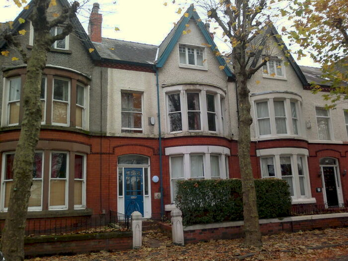 6 Bedroom Terraced House To Rent In Greenbank Road, Liverpool, L18