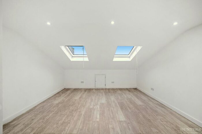 5 Bedroom Terraced House To Rent In Harringay Road, London N15