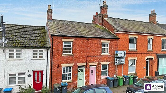 2 Bedroom Terraced House For Sale In High Street, Husbands Bosworth, LE17