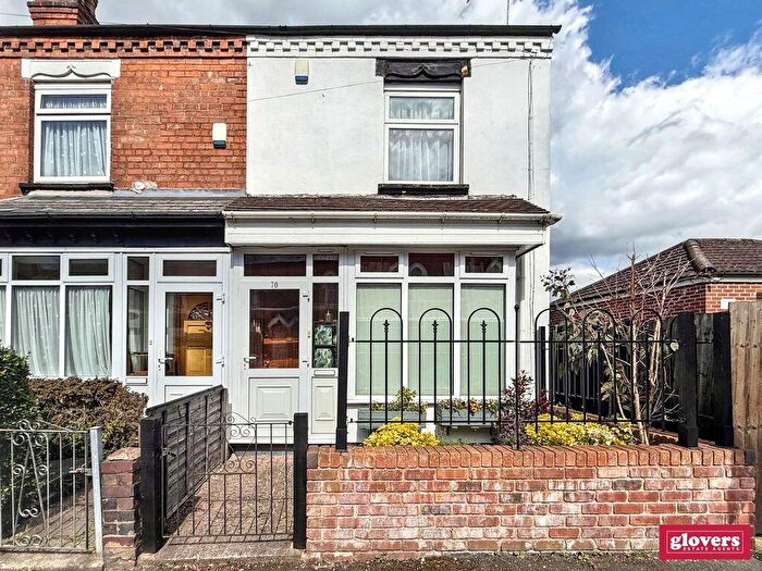 2 Bedroom End Of Terrace House For Sale In York Road, Kings Heath, Birmingham, B14