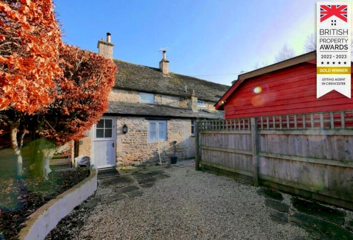 2 Bedroom Cottage To Rent In School Lane, South Cerney, GL7
