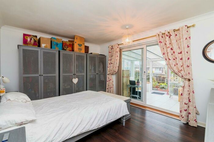 2 Bedroom Detached Bungalow For Sale In Claydon Drive, Lowestoft, NR32