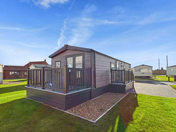 2 Bedroom Caravan For Sale In Hemsby, Great Yarmouth, NR29